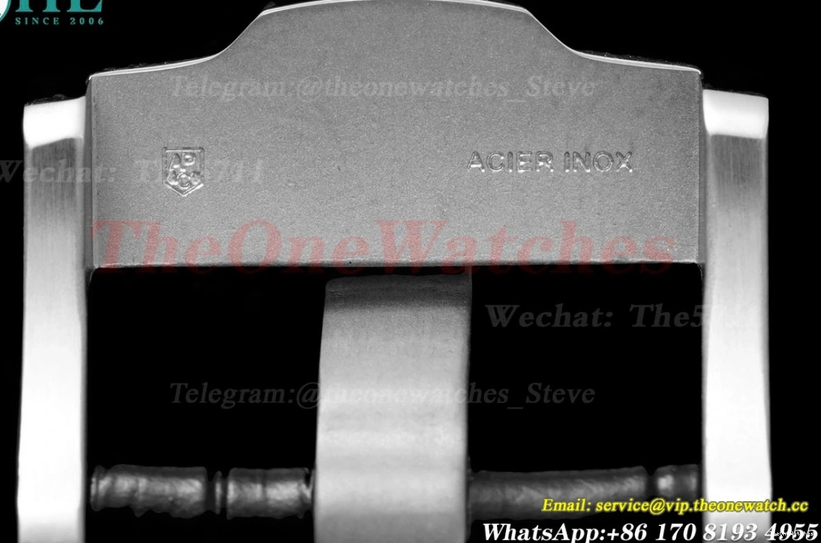 Num LE Royal Grey Oak Offshore RSF SS Mod A3126 42mm 0424